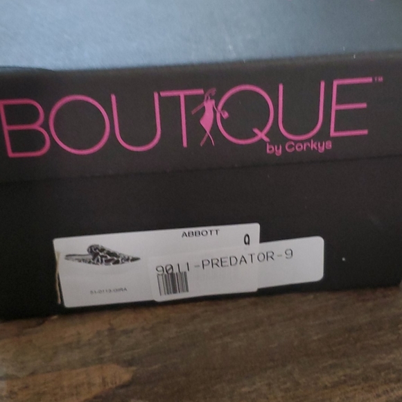 Corky's Boutique (Predator) Mules - Picture 8 of 8